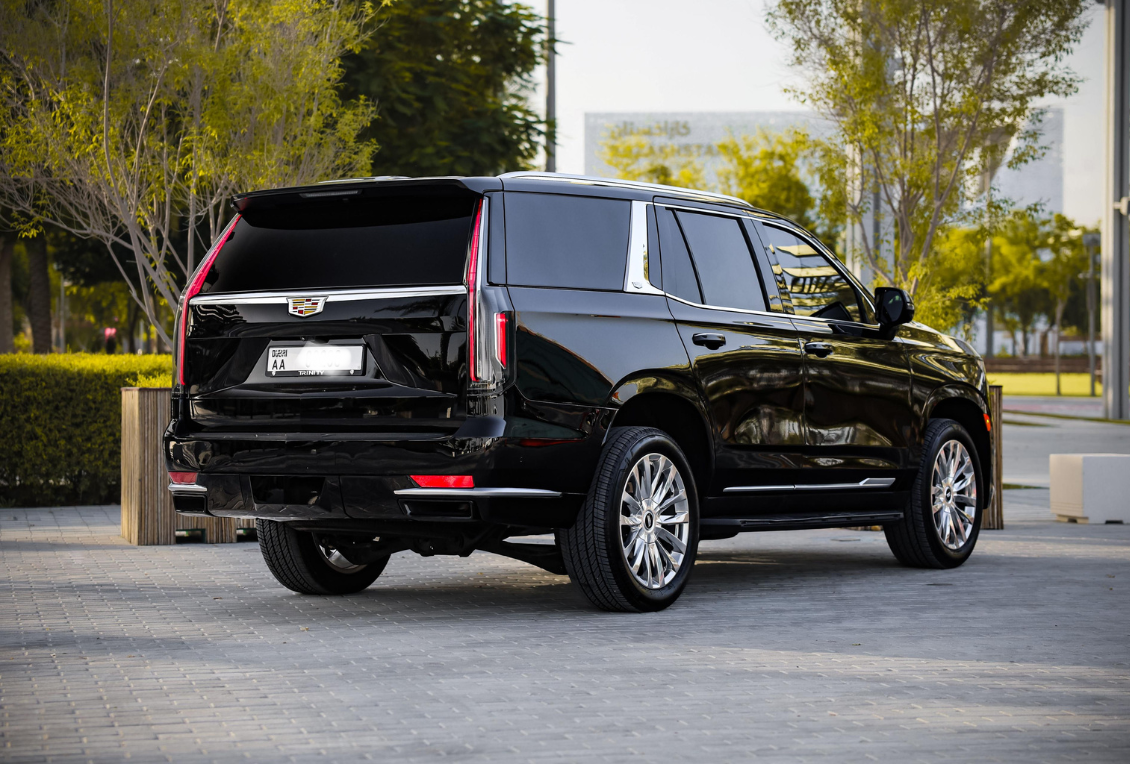 Cadillac-Escalade-5.png