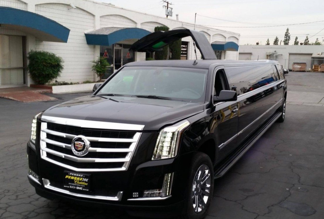SUV-Stretch-Limo_2.png